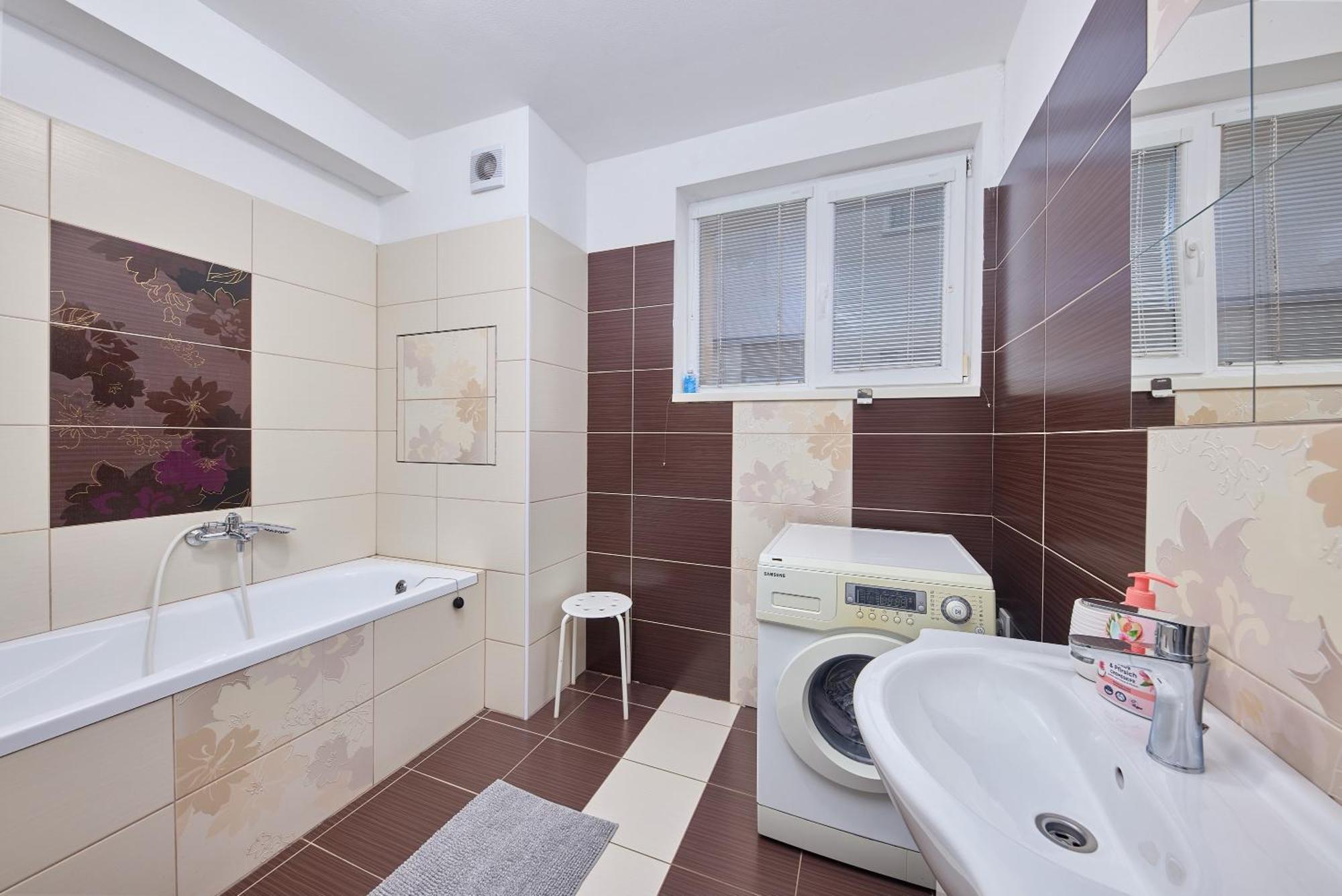 Relax Apartment Bratislava Buitenkant foto